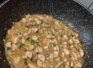 Foto resep Ayam Cah Jamur Enak Sampai Buat Lupa Masalah Hidup