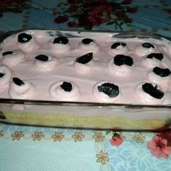 A picture of Strawberry biscuit pudding.