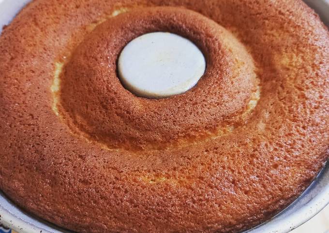 Bolo de manteiga simples fofinho Receita por Vera Alves - Cookpad