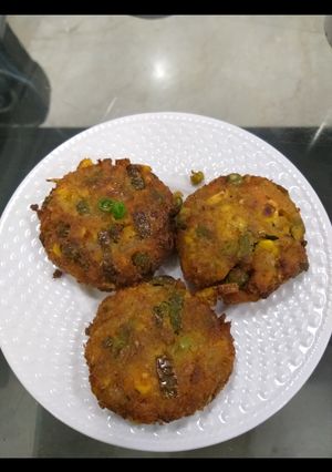 A picture of Corn cutlets.