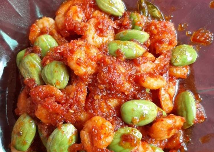 Resep Udang goreng sambal pete yang Lezat Sekali
