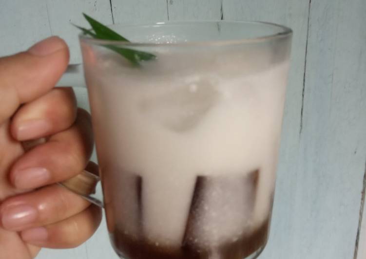 Es Cincau Hitam Gula Jawa