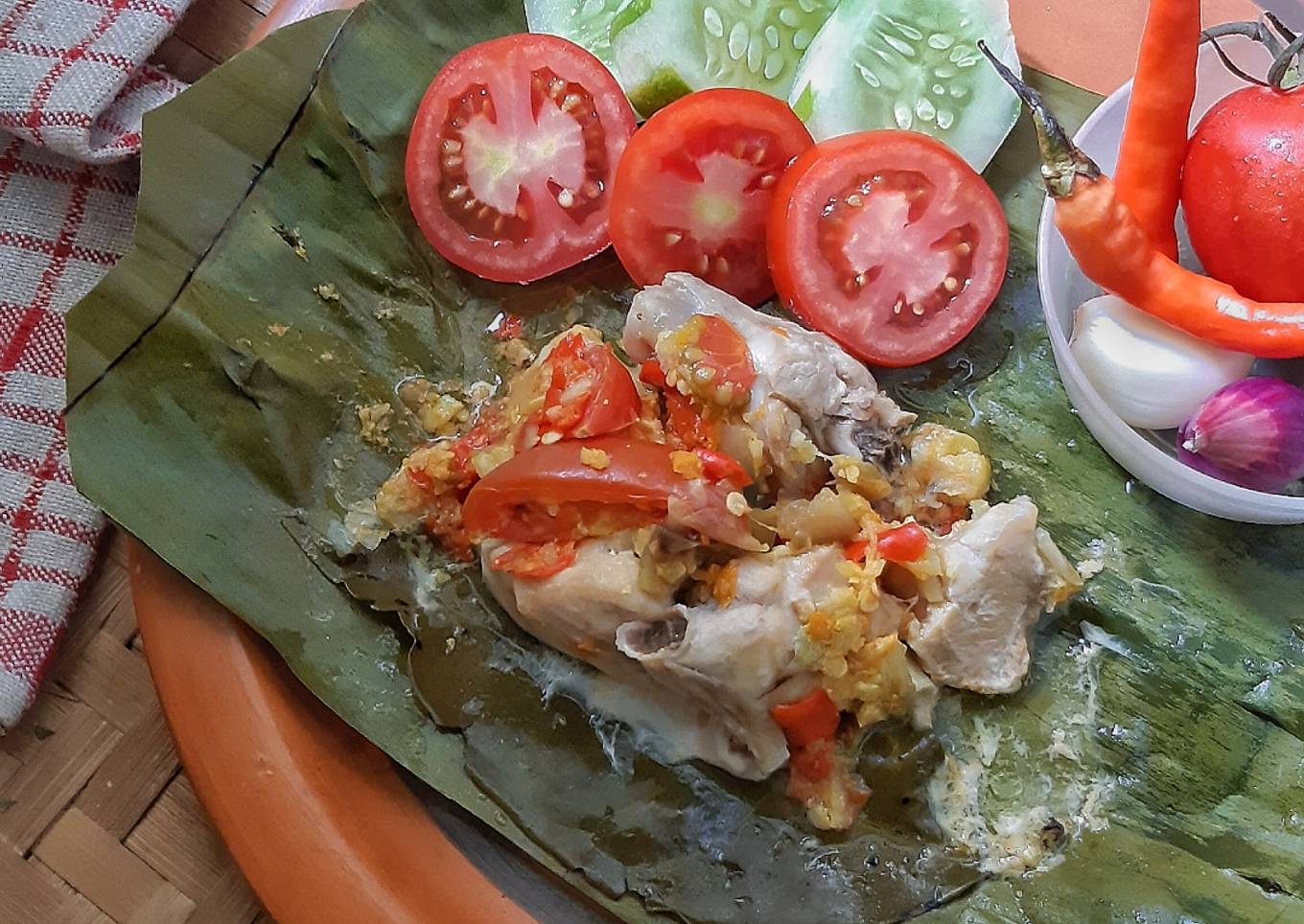 343.Pepes Ayam