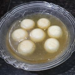 A picture of Rasgulla.
