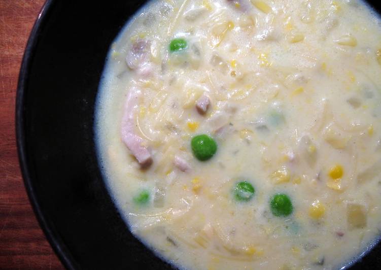 Steps to Make Homemade Creamy Chicken &amp; Corn Soup With Noodles
