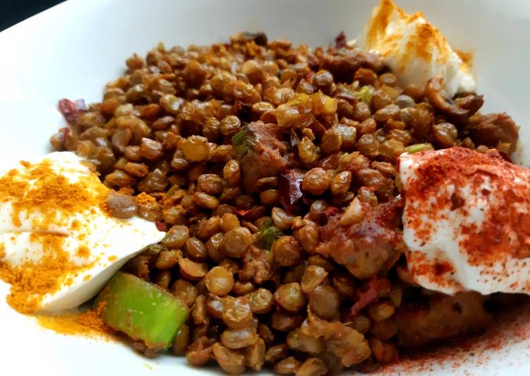 Homemade Mince, lentils, chicken and Padrón peppers