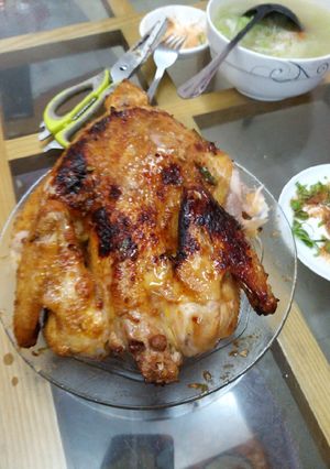 Hình của món Gà nướng mật ong.