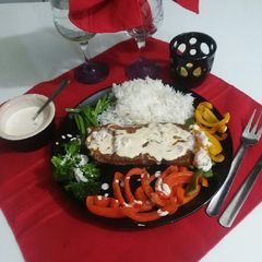 Beef steak with creamy sauce A picture of Beef steak with creamy sauce.