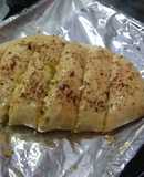 Paneer Stuffed garlic bread