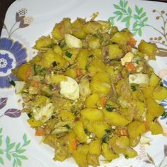 A picture of Turmeric potato in Egg and Veggies.