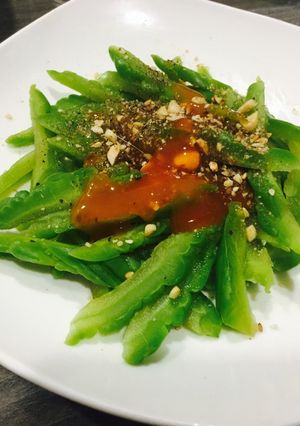 Hình của món Gỏi Khổ qua.