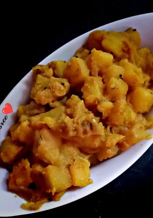 আলু পোস্ত (Aloo posto recipe in Bengali) রেসিপির প্রধান ছবি