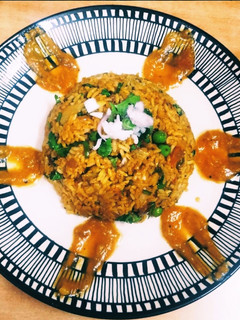 પાઉં ભાજી પુલાવ (Paubhaji Pulav Recipe In Gujarati) રેસીપી મુખ્ય ફોટો