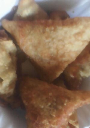 A picture of Samosas.