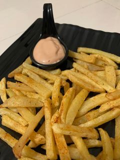 ફ્રેન્ચ ફ્રાઈસ (French Fries Recipe In Gujarati) રેસીપી મુખ્ય ફોટો