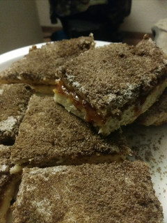 Una foto de Tortas negras rellenas con dulce de leche ! 💯
