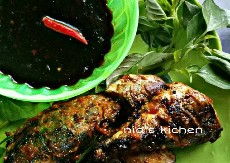 Bumbu Membuat Ikan Bakar Sambal Kecap Lezat
