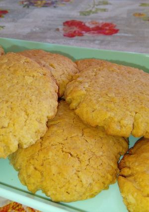 Una foto de Galletas de avena y miel