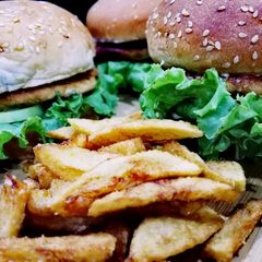 A picture of Beef burgers.