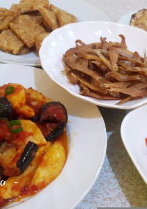 Foto resep Balado Kentrong (kentang teri terong)