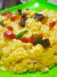 सूजी केसरी हलवा (Suji Kesari Halwa recipe in Hindi) रेसिपी मुख्य फोटो