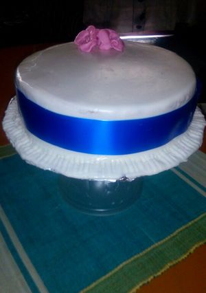 A picture of Vanilla cake#author marathon #.