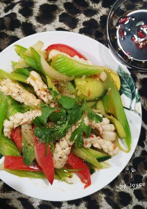 Hình của món Mực xào dưa cà.