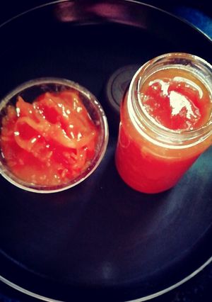 A picture of Orange marmalade.