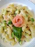 Fusilli easy con avocado e salmone