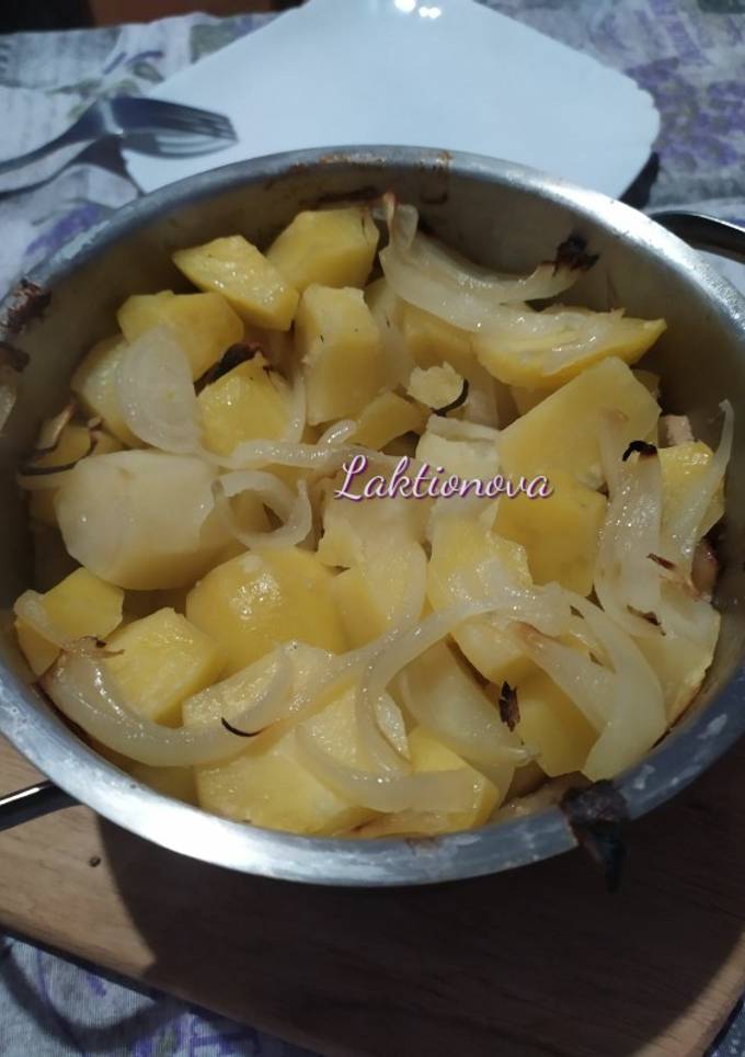 Картопля в духовці