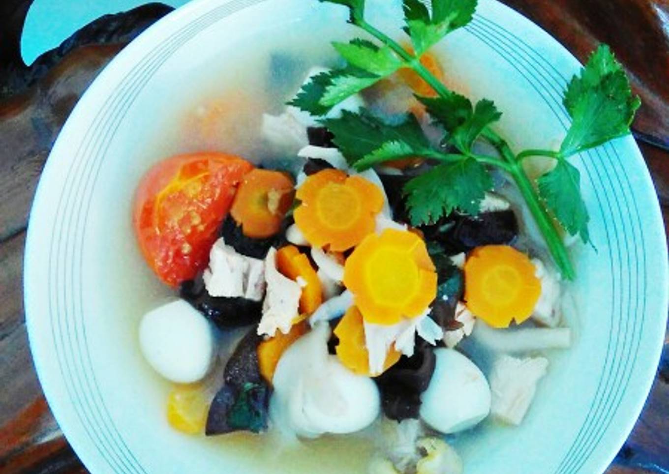 Sup ayam jamur telur puyuh