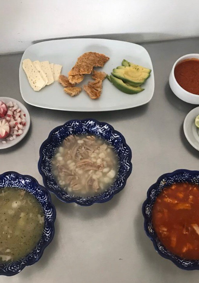 Una foto de Pozoles mexicanos