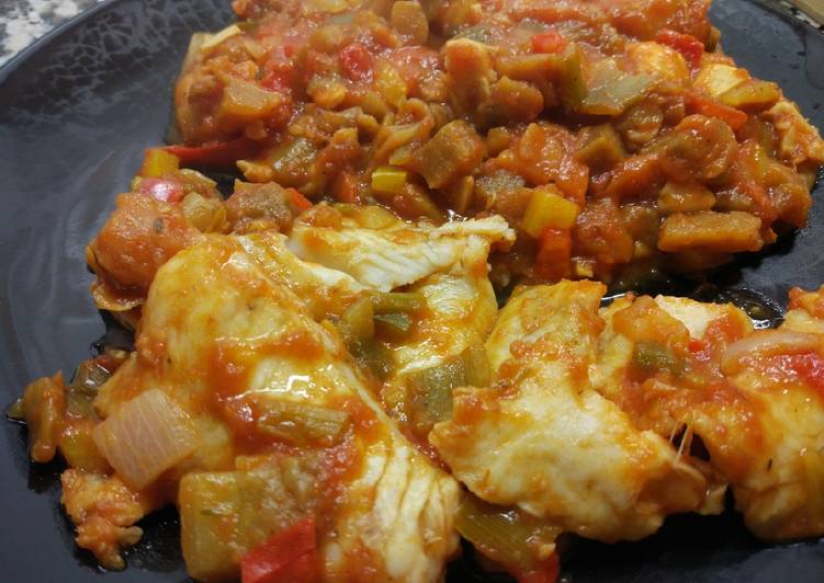 Pisto con merluza