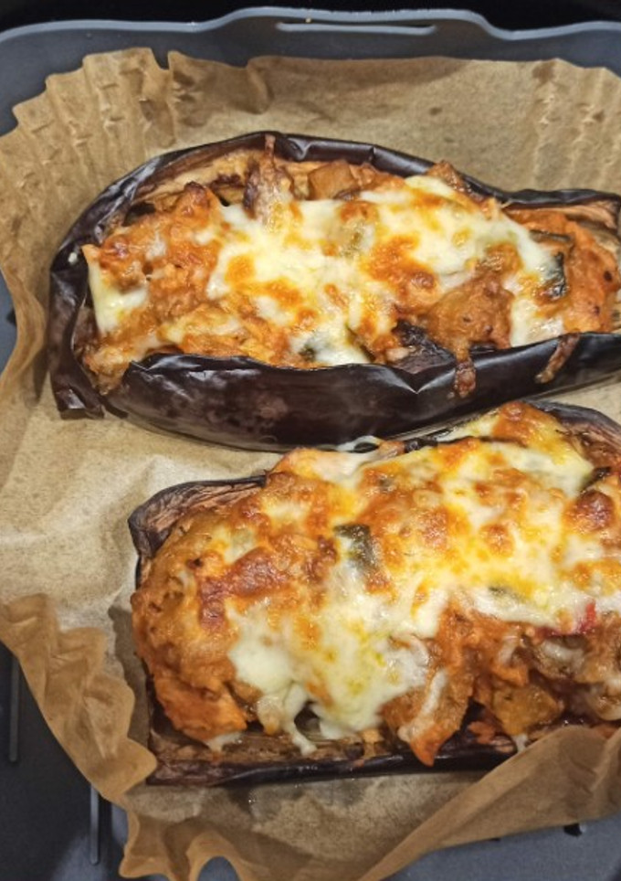 Una foto de Berenjenas rellenas de atún en airfryer