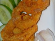 A picture of deep fried onion rings