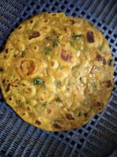 મેથી ના થેપલા (Methi Thepla Recipe In Gujarati) રેસીપી મુખ્ય ફોટો