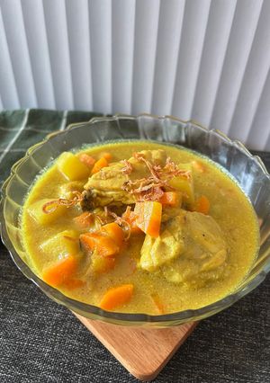 Foto resep Opor Ayam Kentang Wortel