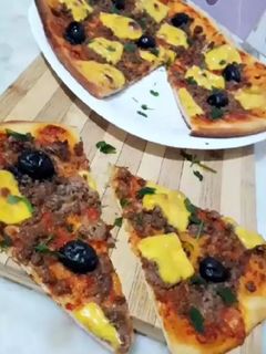 صورة لوصفة بيتزا 🍕😋