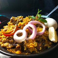 A picture of Thalapakatti Mutton Biryani.
