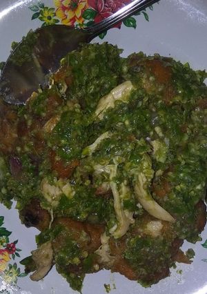 Foto resep Ayam geprek cabe rawit enak dan sederhana