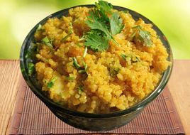 दलिया उपमा - Dalia Upma Recipe in Hindi - दलिया उपमा रेसिपी