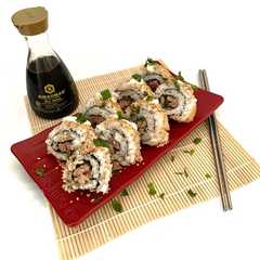 รูปของ Tuna Spicy Mayo Sushi Roll