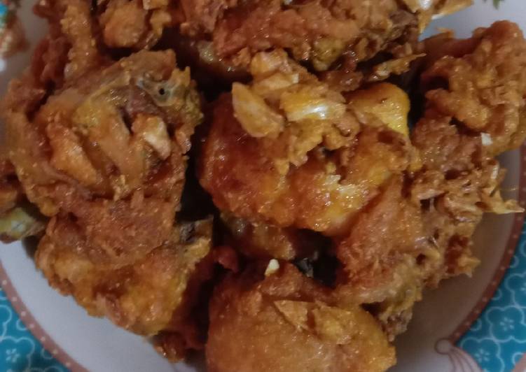 Cara Gampang Menyiapkan Ayam goreng harum sedaap👍🏼👍🏼👍🏼😘😘😍😍😍 yang Sempurna