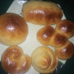 Milky Bread shapes A picture of Milky Bread shapes.