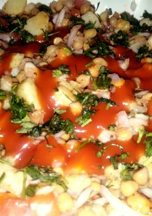A picture of Spicy chana chat (Iftar special).