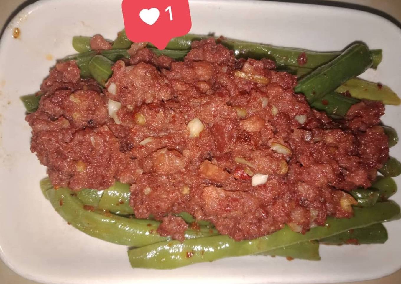 Grilled spicy beef green bean