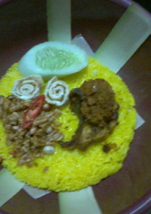 Foto resep 3. Nasi kuning maknyus /#missenjie