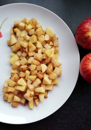 Párolt zeller almával recept fotója