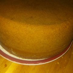 A picture of Orange cake.