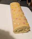 Lemon curd Swiss roll